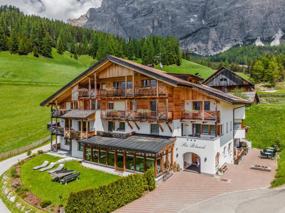 B&B - Hotel Ciasa Rue Blanch Сан-Кассиано Экстерьер фото